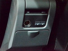 2014款 3.0T 自动 T6个性运动版