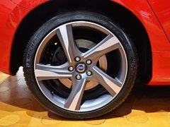 2014款 3.0T 自动 T6个性运动版