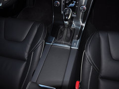 2014款 3.0T 自动 T6个性运动版