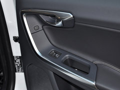 2014款 3.0T 自动 T6个性运动版