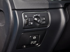 2014款 3.0T T6 AWD 个性运动版
