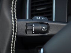 2014款 T5 2.0T DCT 个性运动版