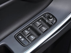 2014款 改款T5 2.0T 个性运动版
