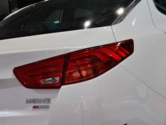 2014款 2.0L AT PREMIUM