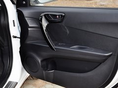 2014款 1.5T 手動(dòng) 銳控型