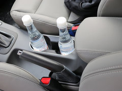 2014款 2.0L 自动 旗舰版
