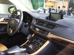 2014款 200h 1.8L CVT 精英版（单色）