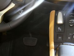 2014款 200h 1.8L CVT 精英版（单色）