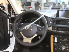 2014款 200h 1.8L CVT 精英版（单色）