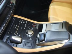 2014款 200h 1.8L CVT 精英版（单色）
