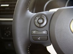 2014款 200h 1.8L CVT 精英版（单色）