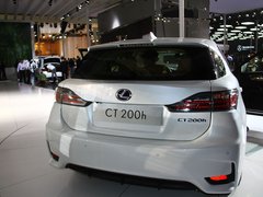2014款 200h 1.8L CVT 精英版（单色）