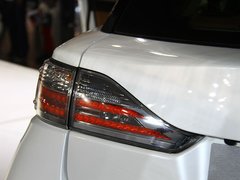 2014款 200h 1.8L CVT 精英版（单色）