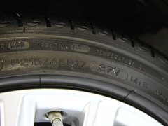 2014款 200h 1.8L CVT 精英版（单色）
