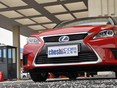 2014款 200h 1.8L CVT 精英版（单色）