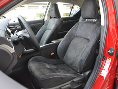 2014款 200h 1.8L CVT 精英版（单色）