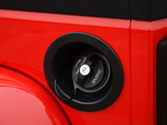2014款 3.0L 自动 四门版Sahara 5座