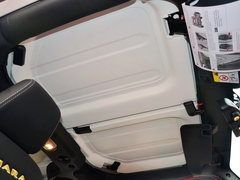 2014款 3.0L 自动 四门版Sahara 5座