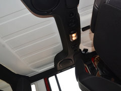 2014款 3.0L 自动 四门版Sahara 5座