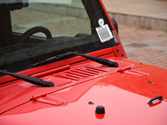 2014款 3.0L 自动 四门版Sahara 5座