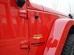 2014款 3.0L 自动 四门版Sahara 5座