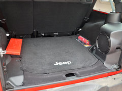 2014款 3.0L 自动 四门版Sahara 5座
