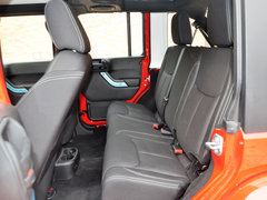 2014款 3.0L 自动 四门版Sahara 5座