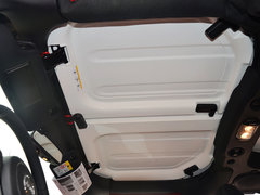 2014款 3.0L 自动 四门版Sahara 5座