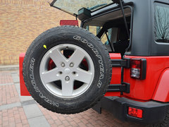 2014款 3.0L 自动 四门版Sahara 5座
