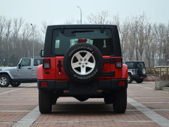 2014款 3.0L 自动 四门版Sahara 5座