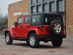 2014款 3.0L 自动 四门版Sahara 5座
