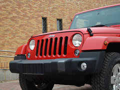 2014款 3.0L 自动 四门版Sahara 5座