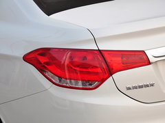 2014款 1.8L 手动 智驱版 劲享型