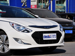 2014款 2.0L AT Hybrid