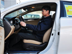 2014款 2.0L AT Hybrid
