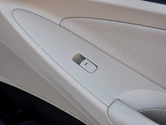 2014款 2.0L AT Hybrid