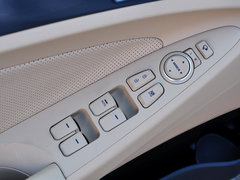 2014款 2.0L AT Hybrid
