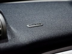2014款 1.0 MHD 硬顶新年特别版