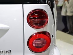 2014款 1.0 MHD 硬顶新年特别版