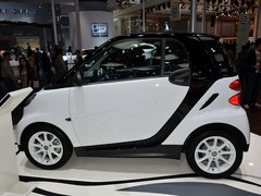 2014款 1.0 MHD 硬顶新年特别版
