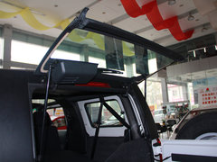 2014款 2.4L 手动 穿越版