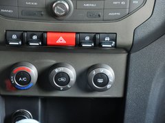 2014款 2.4L 手动 穿越版