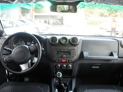 2014款 2.4L 手动 穿越版