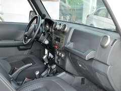 2014款 2.4L 手动 穿越版