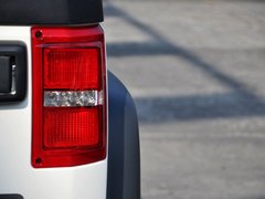 2014款 2.4L 手动 穿越版