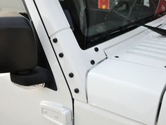 2014款 2.4L 手动 穿越版