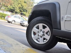 2014款 2.4L 手动 穿越版