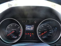 2014款 2.4L 手动 穿越版