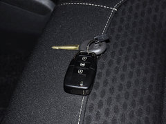 2014款 2.4L 手动 穿越版