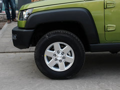 2014款 2.4L 手动 穿越版